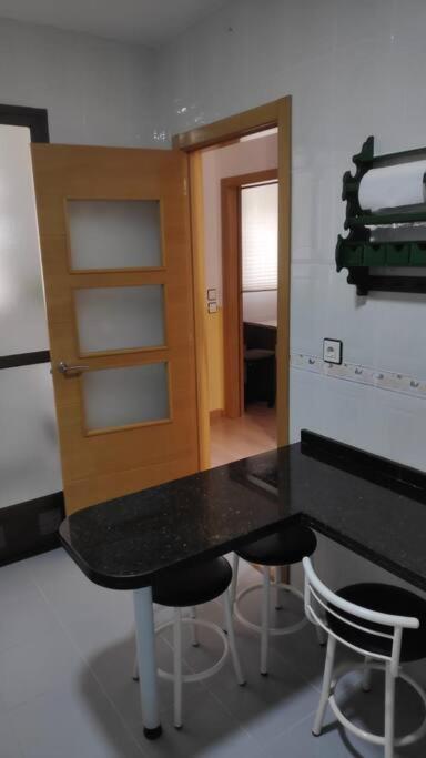 Duplex San Lorenzo 2 Parking Gratuitos Y Piscina Jaén Kültér fotó