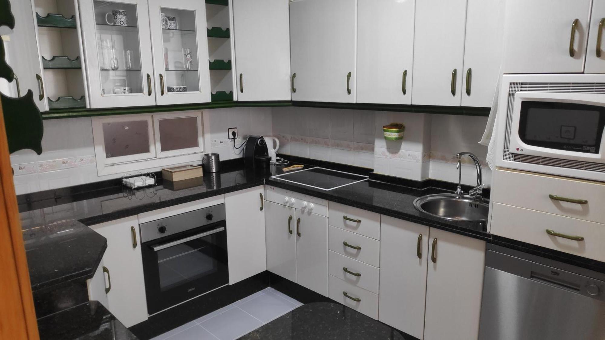 Duplex San Lorenzo 2 Parking Gratuitos Y Piscina Jaén Kültér fotó