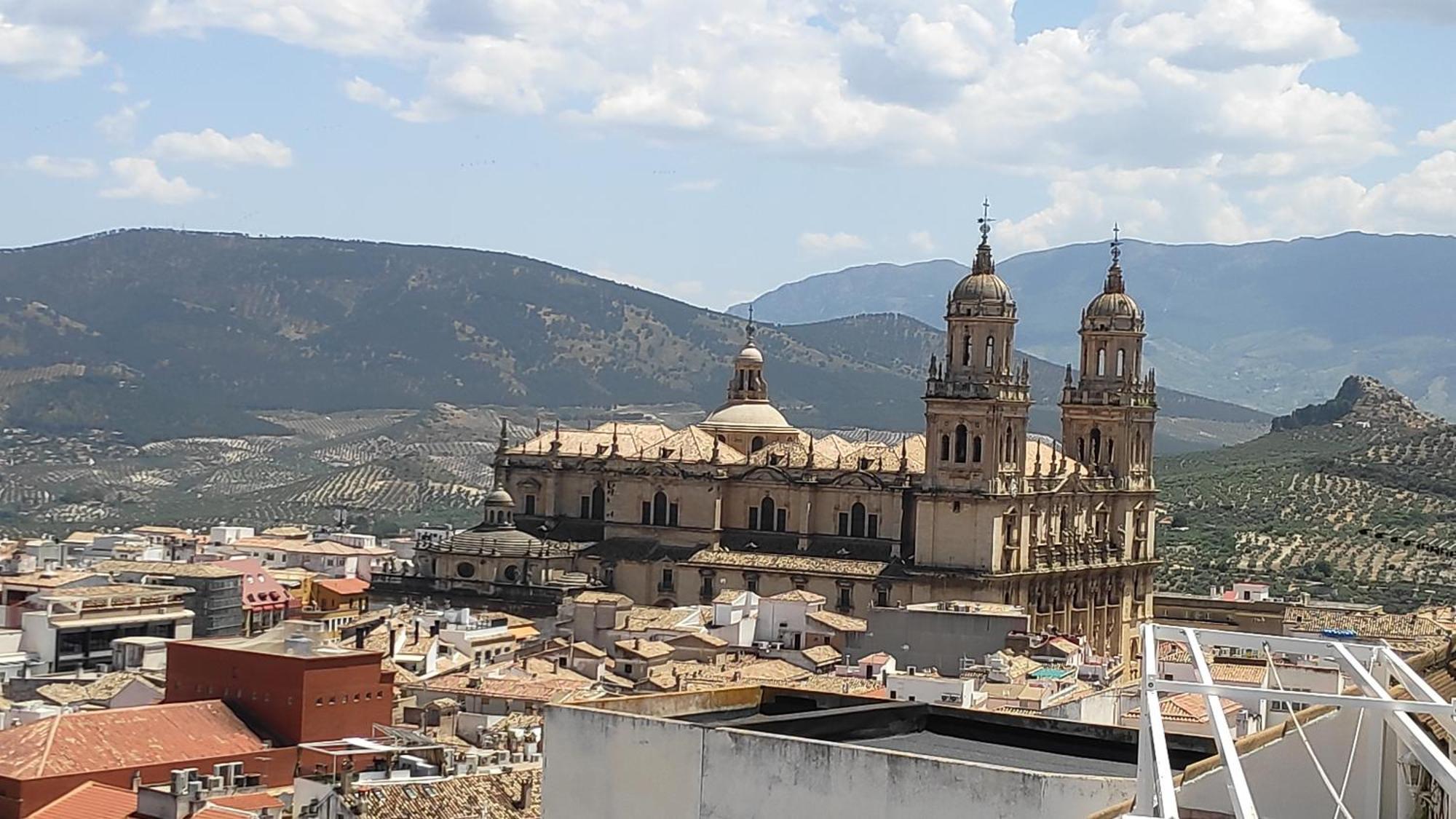 Duplex San Lorenzo 2 Parking Gratuitos Y Piscina Jaén Kültér fotó